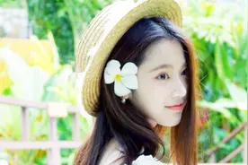张慧雯美照清新怡人 白裙俏丽温婉视频封面