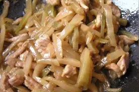 吃了这么多碗榨菜肉丝面，是得学着自己做下这个浇头了图片