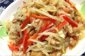 好吃又下饭的快手菜，青菜头炒肉！图片