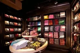 品牌男装加盟实体店——陈列小心机图片