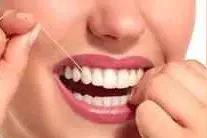 牙缝总想“吃”东西 教你塞牙的正确处理方法图片
