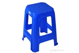 长知识!终于知道塑料凳中间这个洞是干啥用的了图片
