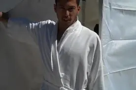 中德混血男模Kai Braden的日常生活视频封面