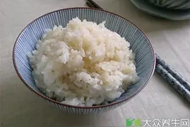 春季茶水煮饭有效防治四种疾病图片