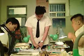 极品同桌 一件件荒唐搞笑的青春往事视频封面