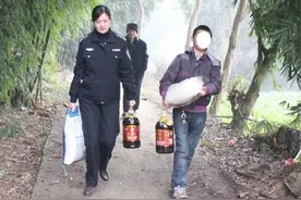 眉山警花用爱唤回14岁失足少年图片