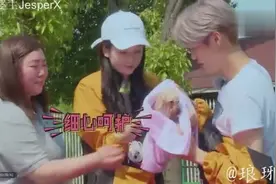 鹿晗&迪丽热巴 鹿晗&乔欣 双标鹿？不存在的视频封面