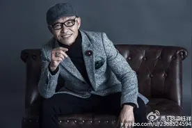 成都网红大爷秀人鱼线 家族企业上市身家超12亿图片