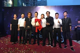 蓝海股权交易中心添美发连锁 发源秀色成功挂牌图片