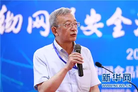 鄂学礼研究员：“常饮纯净水导致钙流失”的说法不科学图片