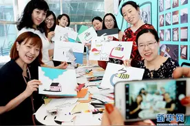 “撕碎平庸——撕纸艺术展”在上海揭幕图片