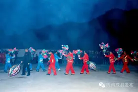 民俗 | 探访独特的民俗文化：祁坝村“滚灯”图片