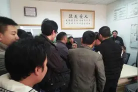 韩泰中国工厂工人罢工图片