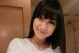 辽宁拉拉队领队刘美言：亲和力十足的美姐图片