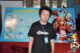 专访星光秀场明星主播 实战车王戴佳乐回归图片