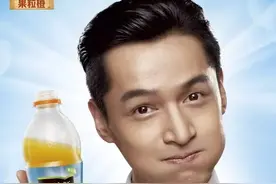 谁说撩妹要韩星，胡歌代言一样行图片