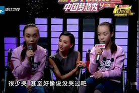 波波对话脑瘫双胞胎姐妹，姐妹俩可爱懂事诉说父亲的脆弱图片