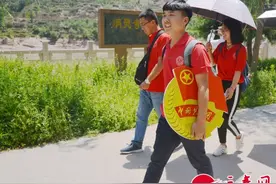 西安科技大学安全科学与工程学院12名团员带着团徽重走丝绸之路图片