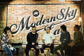 痛仰乐队18周年回顾展启幕 展现“不枉青春”的公路回忆图片