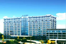湖南华菱钢铁集团有限责任公司简介图片