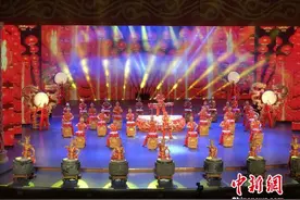 大型鼓舞乐《鼓舞中国》鼓声擂动 兰州上演图片
