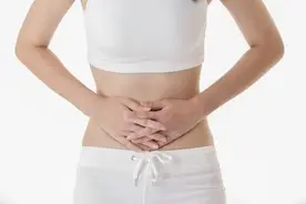 有什么办法能祛除妊娠纹吗，明星教你消除妊娠纹的方法图片