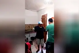 兄弟感情真，套路玩的深，你永远猜不到这笑到打滚的下一秒！图片