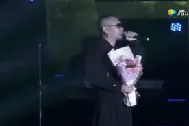 零点乐队2018商演现场版《爱不爱我图片