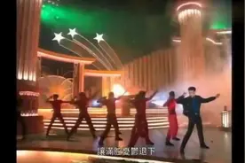 歌神其实还是个舞王，张学友这个现场舞蹈帅爆了图片