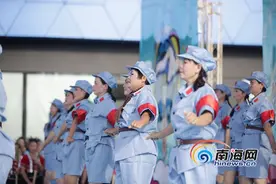 舞韵团演绎《红色娘子军》致敬红色经典图片