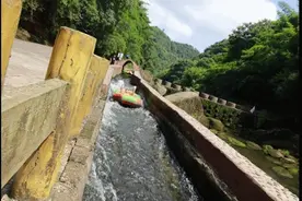 【绿游四川】消暑良方！长宁七洞沟体验湿身尖叫的漂流乐趣图片