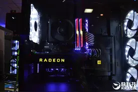 AMD新旗舰卡3D Mark首秀！残血就干翻NV图片