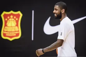 欧文来了！他亲着的鸳鸯夜光 Kyrie 3 你也可以买到了！图片