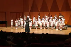 世界青少年合唱节香港举行 “西湖棒伢儿”拿了银奖图片