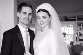 米兰达·可儿亲自录制婚礼妆容教程，闪亮新娘妆自己就能搞定！图片
