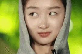 周冬雨的衣柜专宠Burberry到底有多好？图片