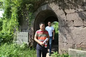 省地方志办机关党委书记王孝平一行到泸州市调研指导工作图片