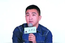 《二十二》导演郭柯昨在青岛分享创作历程图片