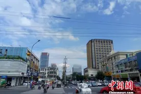 秋雨洗出“泉城蓝” 济南空气质量达优图片
