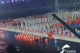 第十三届全运会开幕 “五环变四环”遗憾中的完美图片
