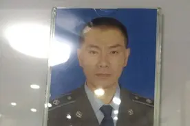 南京被刺殉职城管任克明被评定为烈士图片