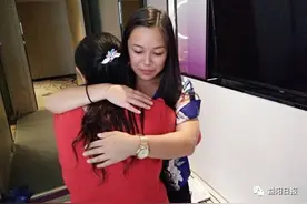 比利时姑娘益阳寻亲：好想得到亲生父母一个爱的拥抱图片