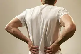 小方法缓解腰肌劳损图片