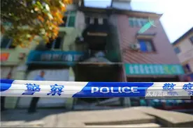 父亲为救女儿身陷火海受伤严重身亡 9岁女孩裹湿被子躲过一劫图片
