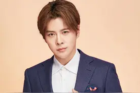 徐海乔西服写真 潇洒绅士尽显型男魅力图片