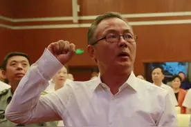 北京两名代区长宣誓履新，16区书记（代）区长配齐图片