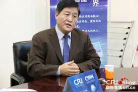 第31期：资深外交官漫谈外事礼仪 “高大上”也“接地气”图片