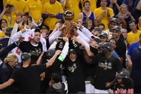 NBA诸强大手笔望颠覆勇士 最后悬念韦德花落谁家？图片