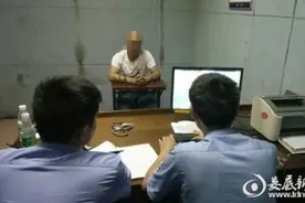 摩托车钥匙未拔 男子起贪念顺手牵羊图片