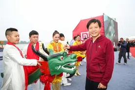投入230亿！雷军：将全面建设小米武汉总部 帮助家乡发展图片